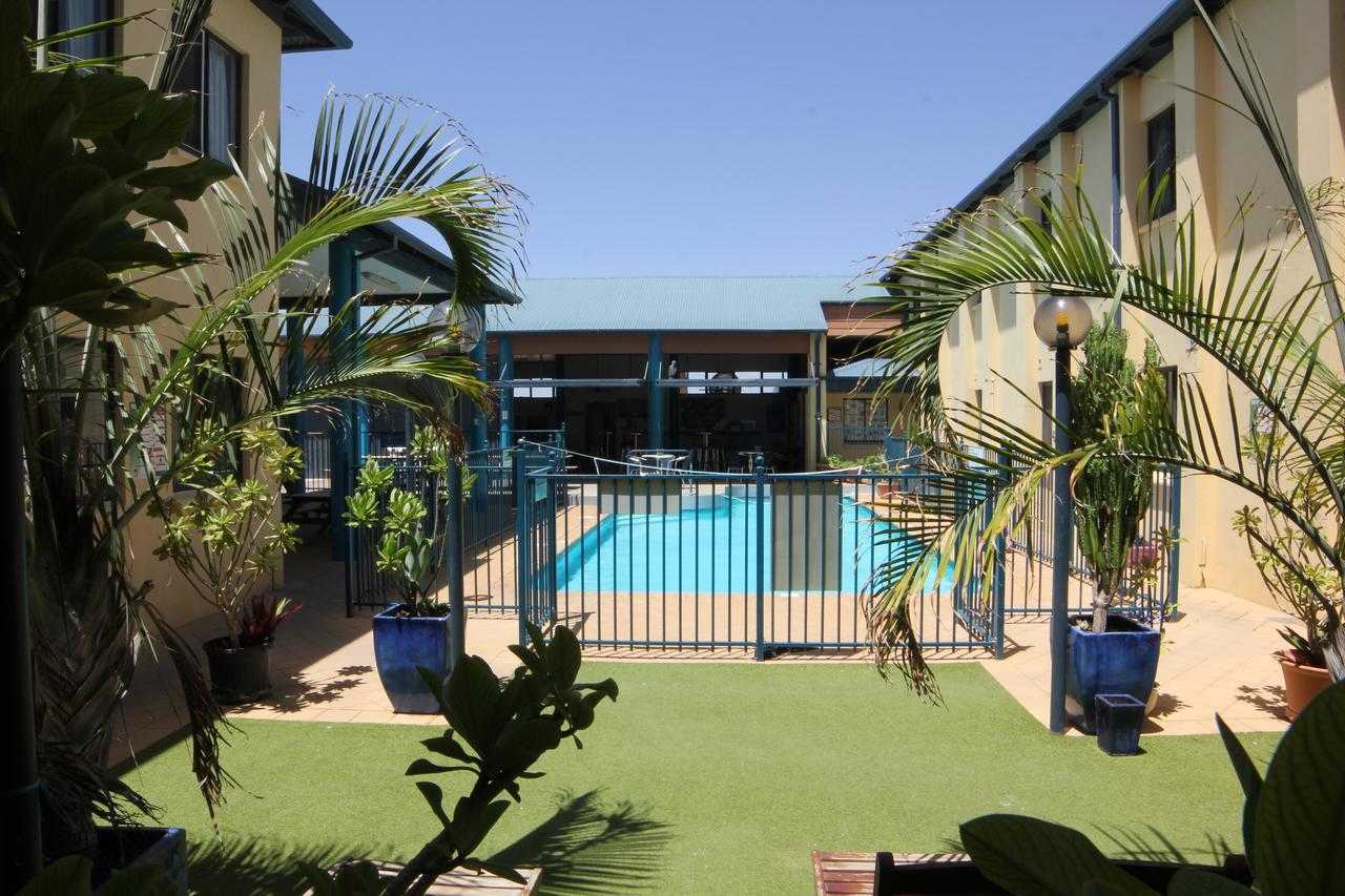 Hostel Ningaloo Club Backpackers Coral Bay Zewnętrze zdjęcie